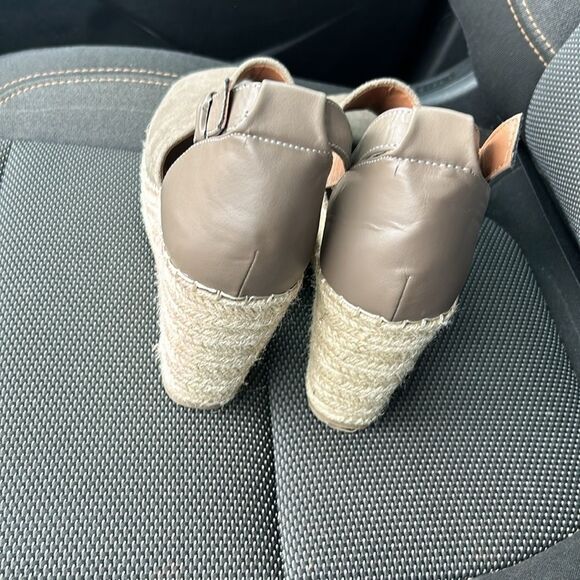 Steve Madden wedged sandal - Picture 4 of 8